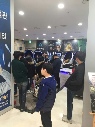 VR게임을 한자리에서 모두 즐기는법...진화하는 놀이문화