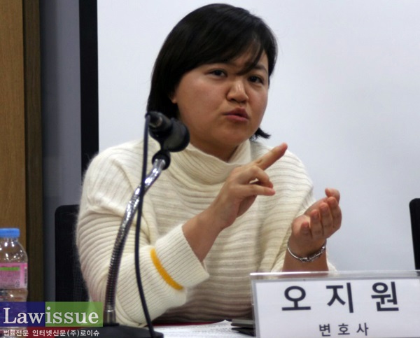 전국지방변호사회협의회 장성근 회장 광장서 “박근혜 퇴진하라”