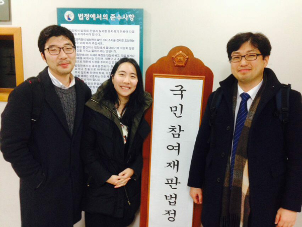 김민수 청년유니온 위원장, 김선휴 변호사, 양홍석 변호사(우). 사진=김선휴 변호사 페이스북