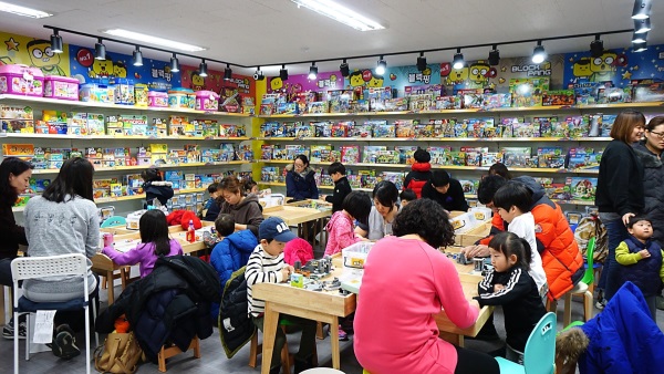 소자본창업 레고대여 블럭방 인기, ‘블럭팡’ 45호점 의왕내손점 문 열어