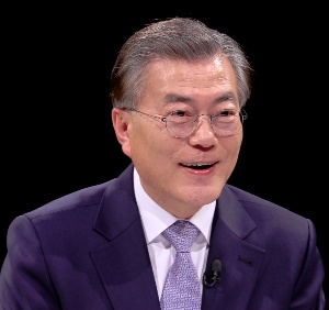 썰전 문재인, 과거 유작가 발언...집요하게 진의 물었더니...?