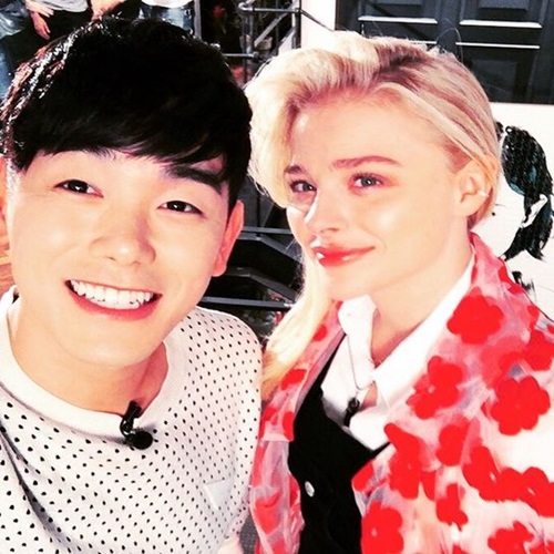 에릭남 소속사, 클로이와 오붓하게 밀착해서...'둘이 어떤 사이?'