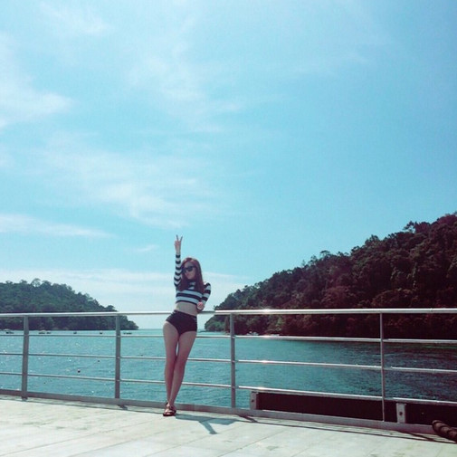 복면가왕 노래할고양 추정 이해리, 해변서 매끈 각선미 자랑 '이 정도 일 줄'