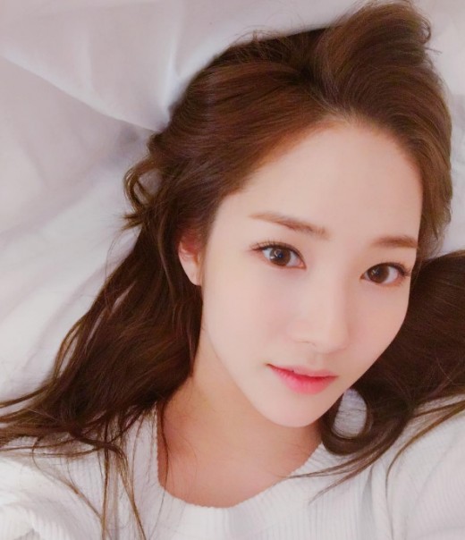 박민영, 근접 셀카도 자신있게... "이렇게 예뻤나"