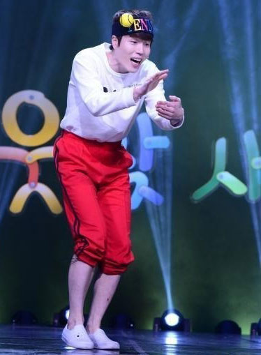 개그맨 안시우 음주 교통사고, 상 받으며 잘나가건 그...술한방에