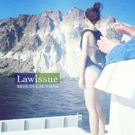 젤리피쉬와 전속계약 조혜정, 파란 바다를 바라보는...백옥피부 뒤태