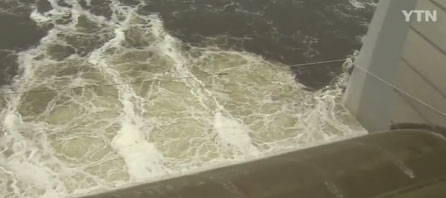 오늘부터 4대강 6개 보 개방, 22조원 투입했는데...녹조라떼까지 발생한 그곳