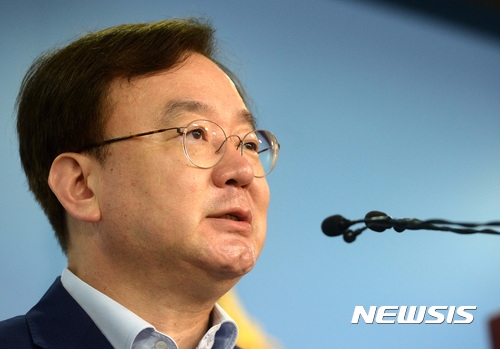 자유한국당 강효상 의원(사진=뉴시스)