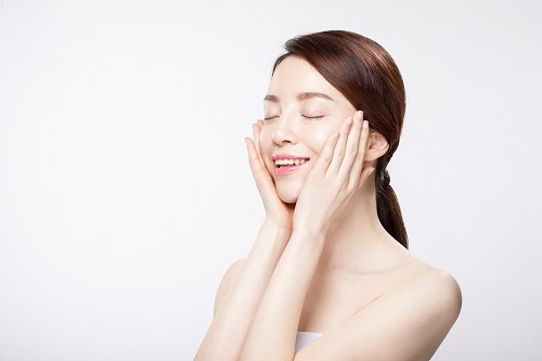 선크림 알고 바르면 자외선 차단 효과 높일 수 있어