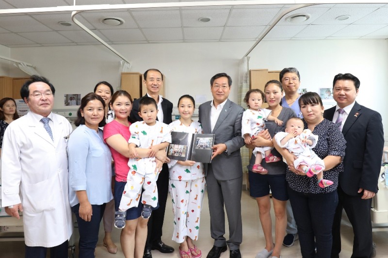 ▲몽골 심장병 어린이 초청 치료(사진= 가천대 길병원 제공)