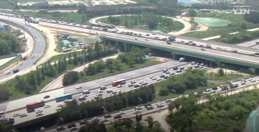 매년 찾아오는 유혹?...임시공휴일 지정설, 비관적인 목소리도 있어