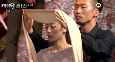 '여기가 우주공간인가?'...최수진 무대를 접한 하휘동, 놀라울 정도