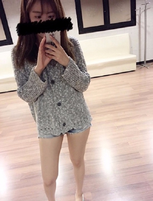 이예림, 거울보며 부러질 듯...11자 극세사 각선미