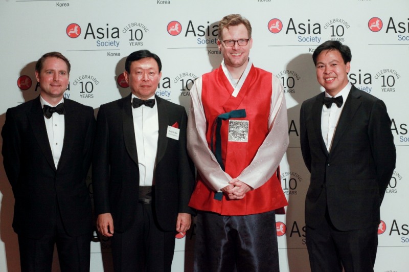 롯데 신동빈 회장의 Asia-Society 10주년 행사 참석모습. (사진=롯데그룹)