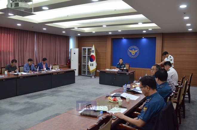 성서산업단지(1,3단지) 교통안전시설 개선 TF팀 간담회를 갖고 있다.