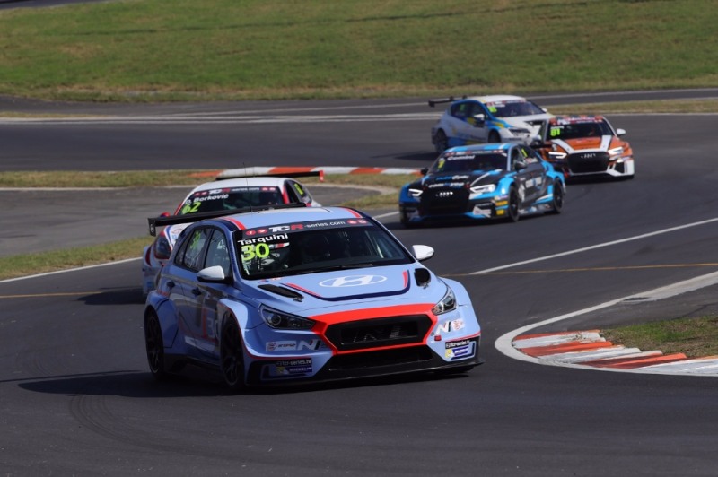 현대차 첫 서킷용 경주차 ‘i30 N TCR’ 데뷔전 우승.(사진=현대자동차)