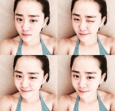 블링블링 '부끄러운 듯...문근영, 혼자 수영하다가 찰칵'