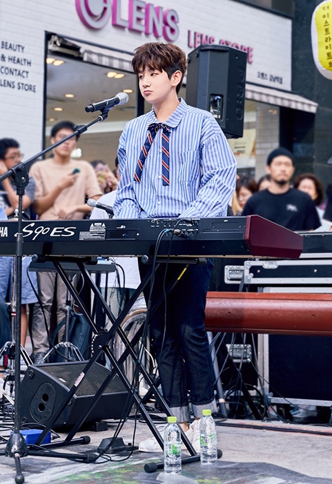 더 이스트라이트 이우진, ‘서울컬렉션’ 런웨이 오른다…역대 최연소 모델 발탁