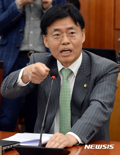 최교일 자유한국당 의원