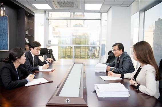 보이스피싱 피해자 보호 – 죄 없는 통신판매업자들만 울상