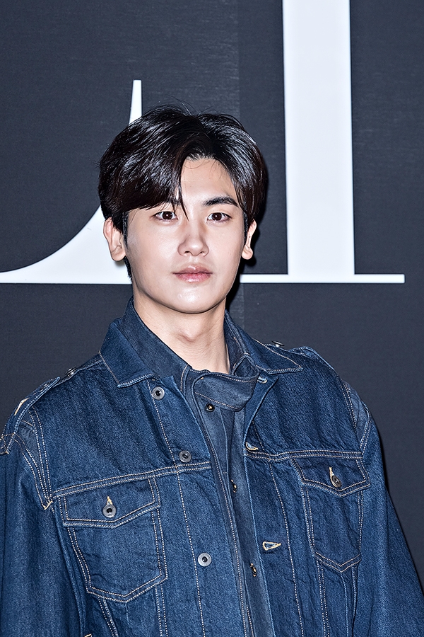 박형식, 발렌티노(VALENTINO)가 ‘The VLTN 팝업’ 오픈 포토행사