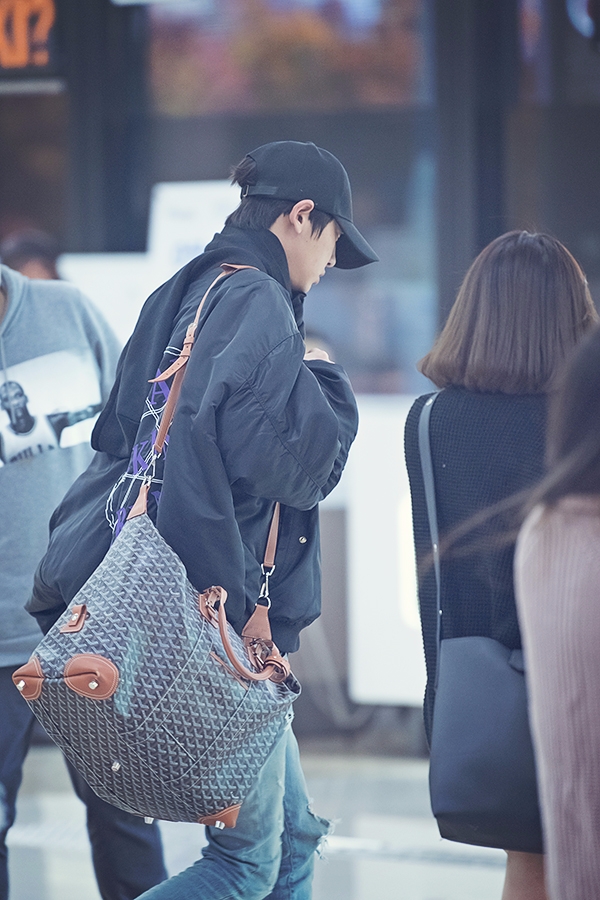 엑소(EXO) 찬열, 김포국제공항 입국 현장