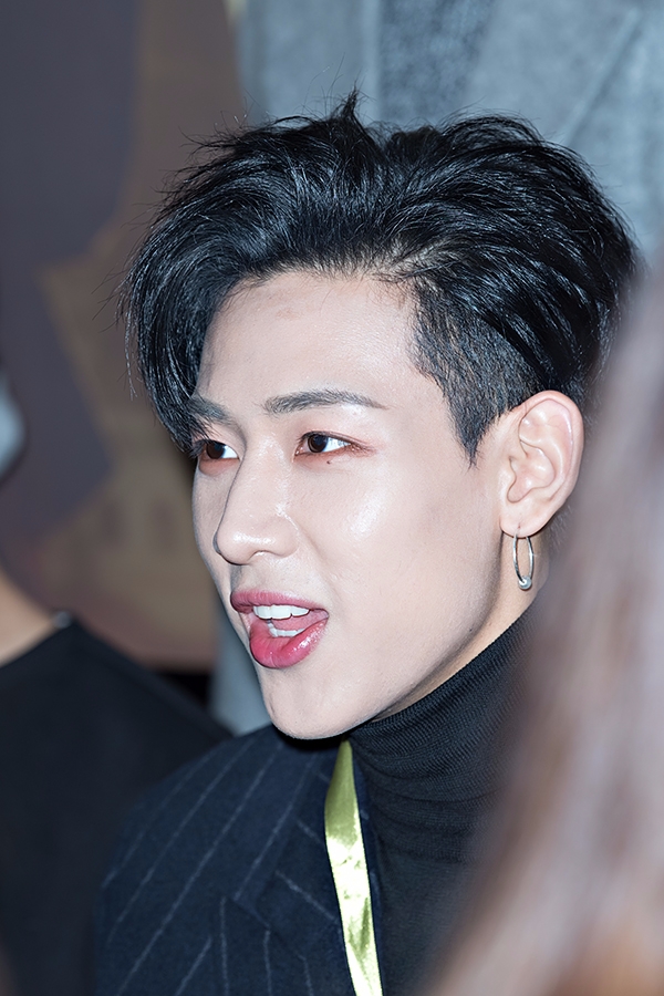 갓세븐(GOT7) 뱀뱀, 갓세븐(GOT7) 팬들과 함께 나눔과 기부의 메시지를 전달하기 위한 팬사인회