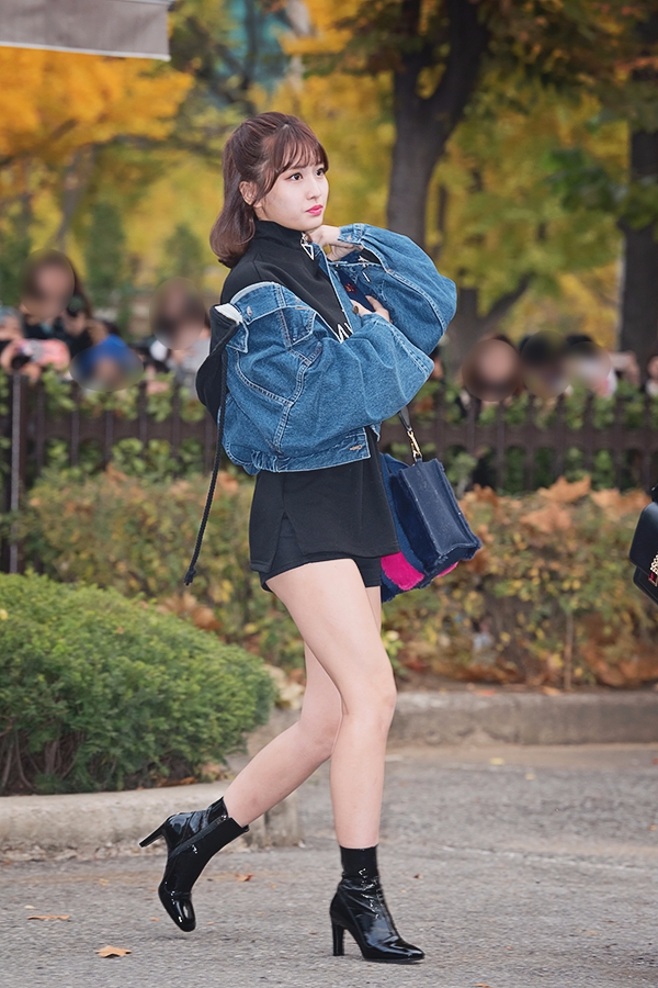 트와이스(TWICE) 모모, KBS 뮤직뱅크 출근길