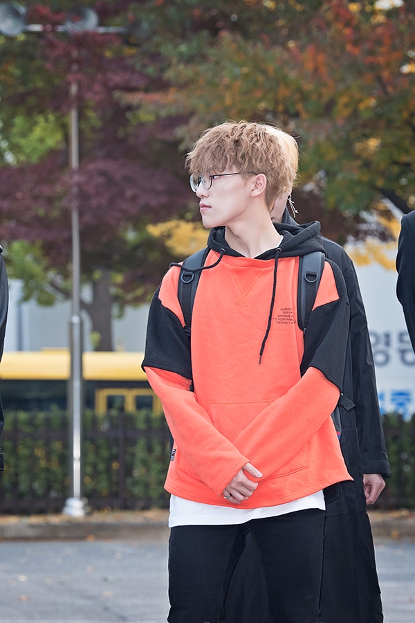 세븐틴(Seventeen) 디노, KBS 뮤직뱅크 출근길