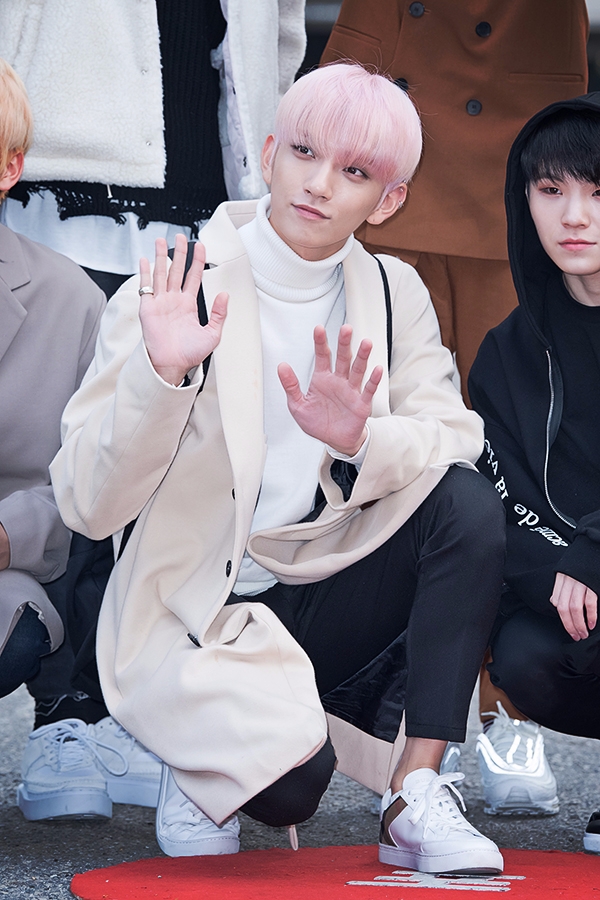 세븐틴(Seventeen) 조슈아, KBS 뮤직뱅크 출근길
