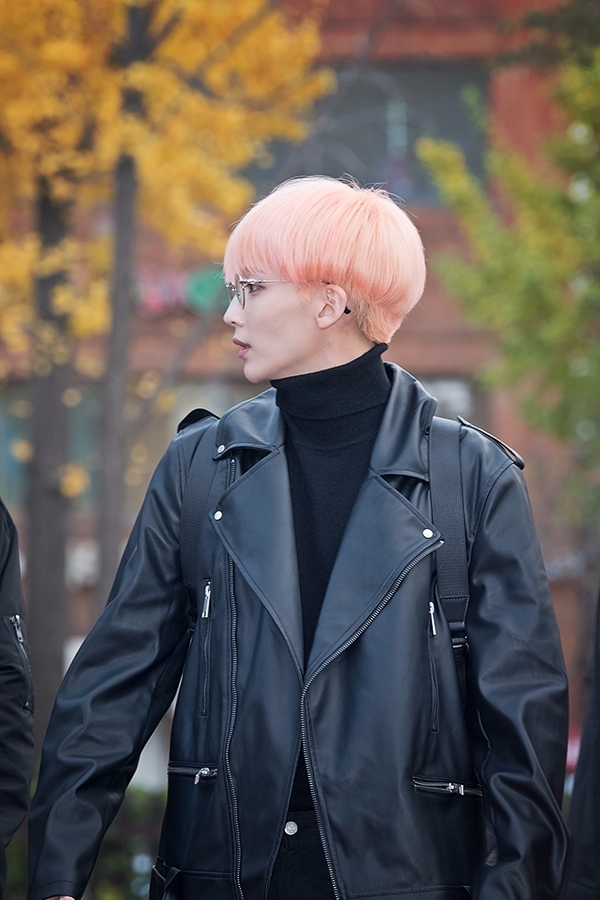 세븐틴(Seventeen) 정한, KBS 뮤직뱅크 출근길