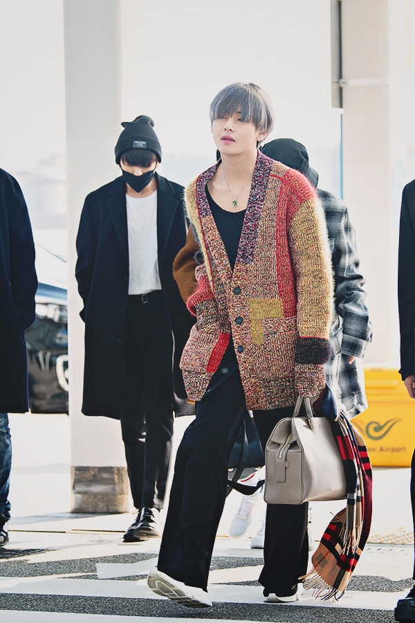 방탄소년단(BTS) 뷔-정국, 인천국제공항 출국 현장