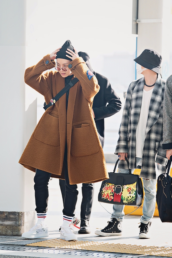 방탄소년단(BTS) 슈가-제이홉, 인천국제공항 출국 현장