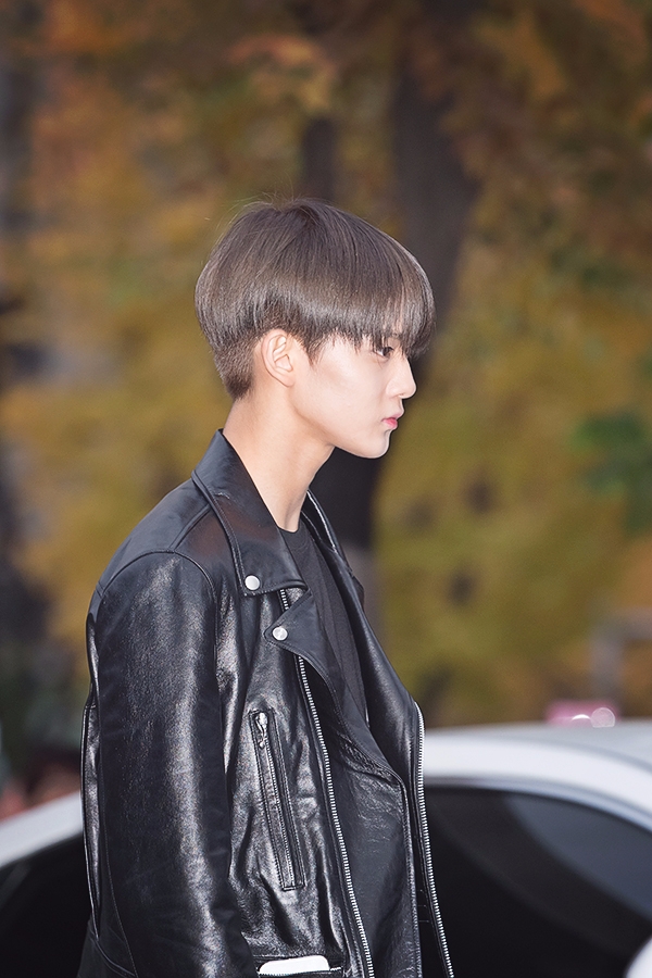 WannaOne(워너원) 배진영, 뮤직뱅크 출근길