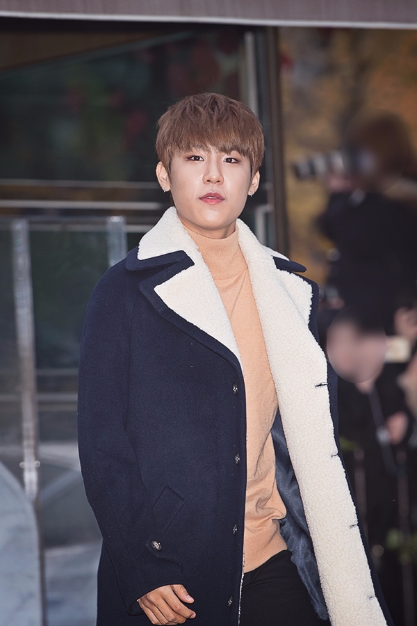 WannaOne(워너원) 박우진, 뮤직뱅크 출근길
