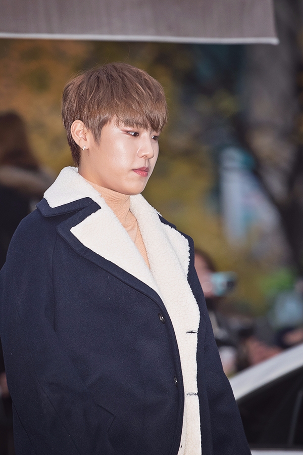 WannaOne(워너원) 박우진, 뮤직뱅크 출근길