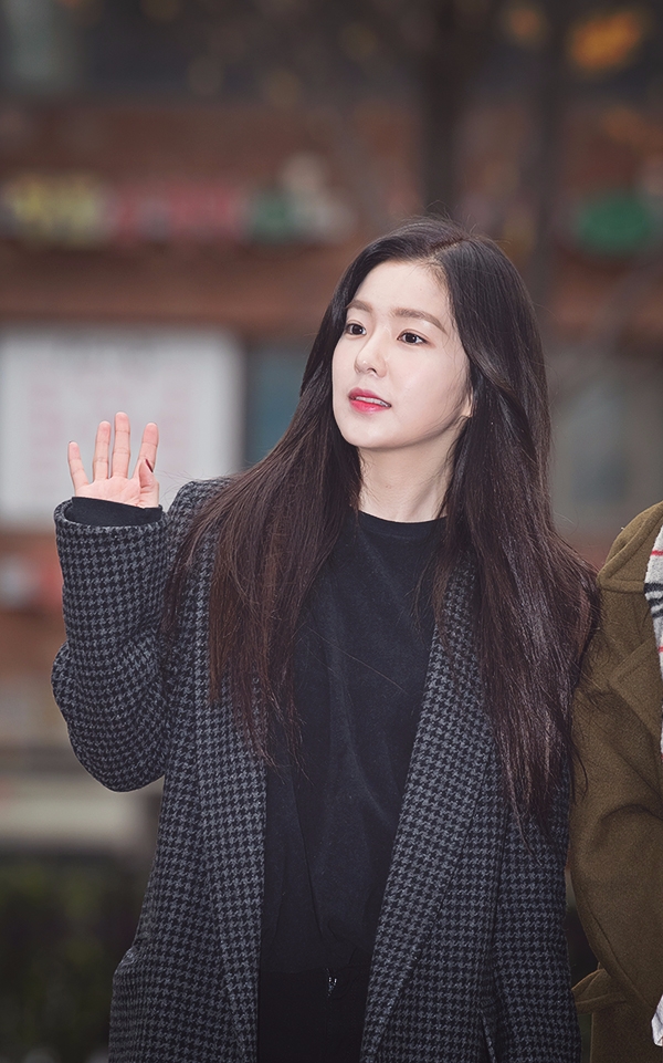 레드벨벳 (Red Velvet) 아이린, 뮤직뱅크 출근길