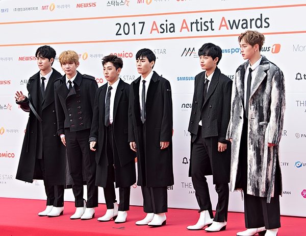 JBJ, '2017 아시아 아티스트 어워즈(2017 AAA)' 레드카펫 행사
