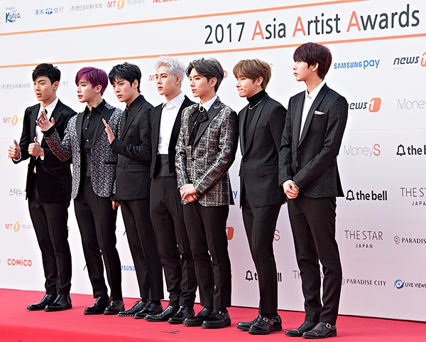 몬스타엑스, '2017 아시아 아티스트 어워즈(2017 AAA)' 레드카펫 행사