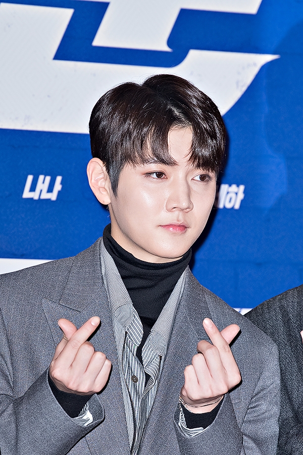 뉴이스트w 렌, 영화 ‘꾼’ VIP시사회