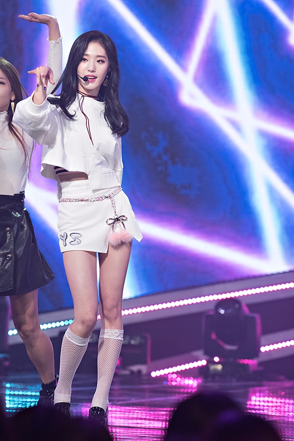 유설, MBC MUSIC '쇼 챔피언' 현장공개