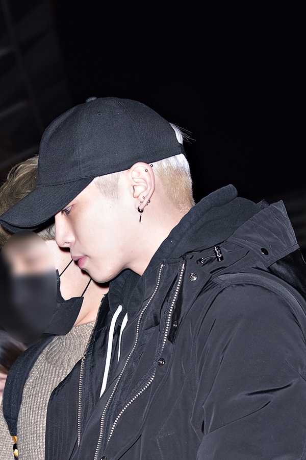 샤이니(SHINee) 종현, 인천국제공항 출국 현장