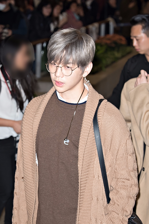 워너원(WannaOne) 강다니엘, 인천국제공항 입국 현장