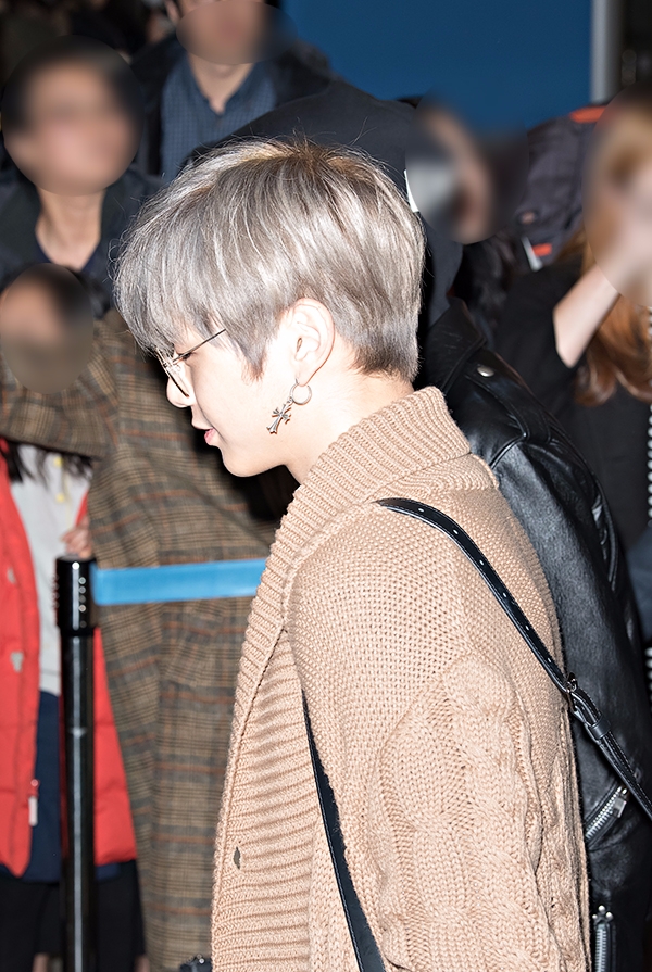 워너원(WannaOne) 강다니엘, 인천국제공항 입국 현장