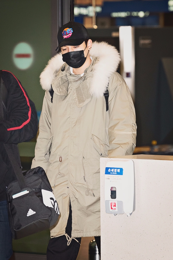 데이식스(DAY6) 성진, 인천국제공항 입국 현장