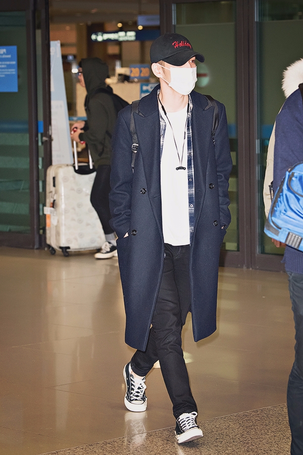 데이식스(DAY6) 원필, 인천국제공항 입국 현장