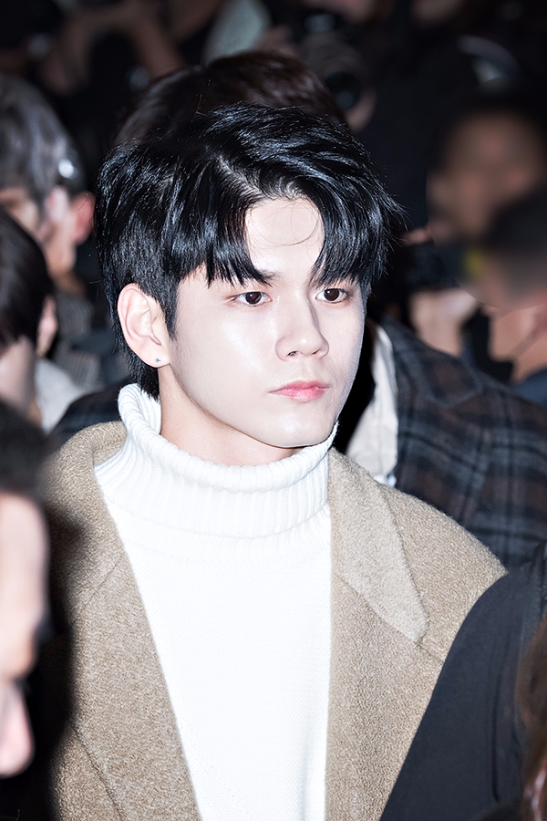 워너원(WannaOne) 옹성우, 김포국제공항 출국 현장