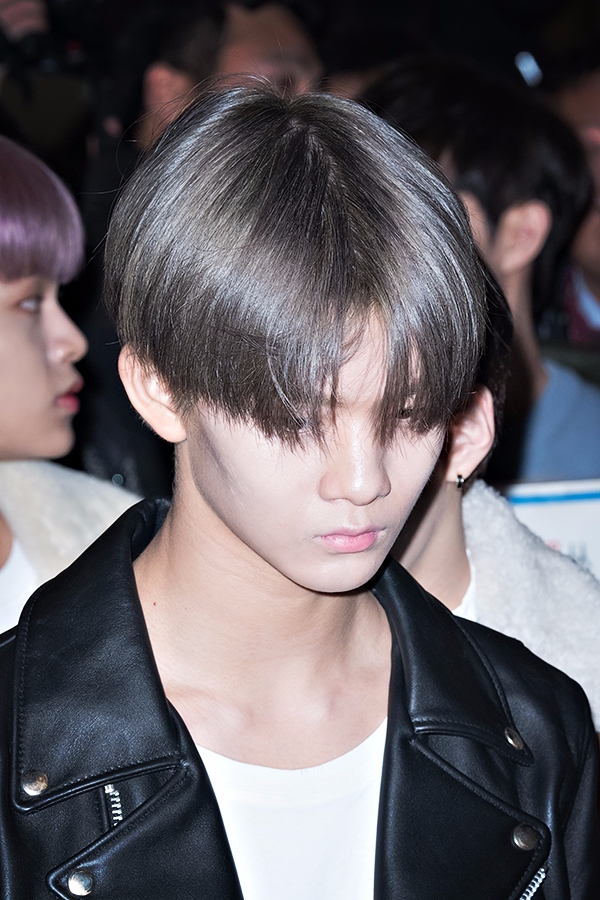 워너원(WannaOne) 배진영, 김포국제공항 출국 현장