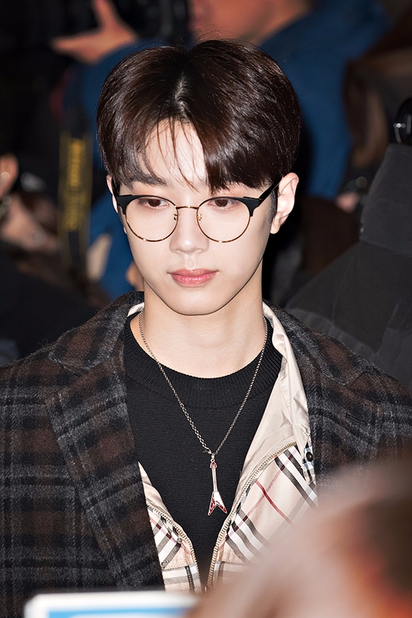 워너원(WannaOne) 라이관린, 김포국제공항 출국 현장