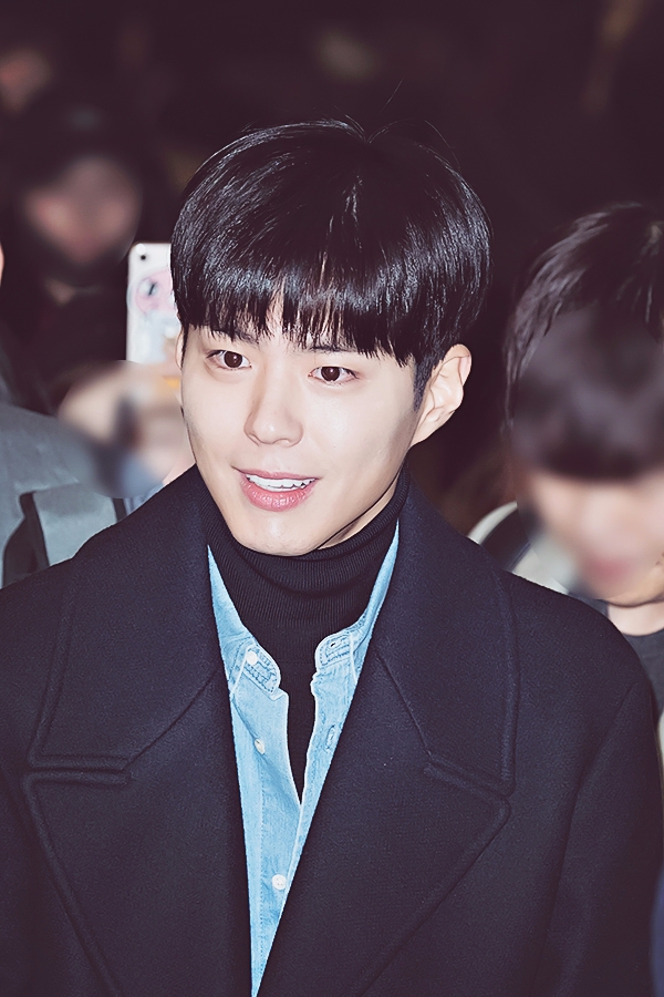 박보검, 김포국제공항 출국 현장